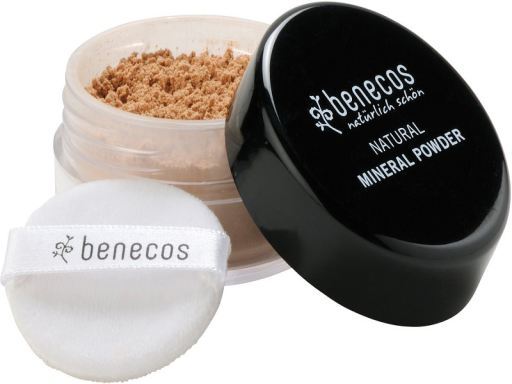 Trucco in polvere sciolto sabbia