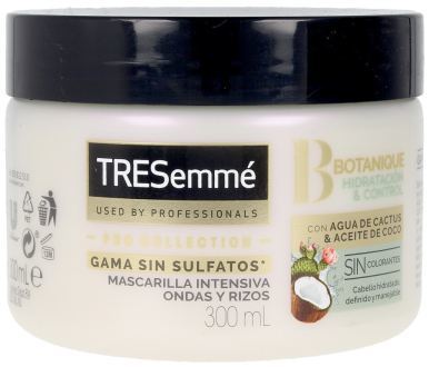 TRESemm&eacute; Maschera al cactus d'acqua e cocco Botanique 300 ml